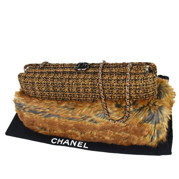 Authenticity Guarantee CHANEL CC Logo 2Way Chain Shoulder Clutch Bag - Picture 1 of 16